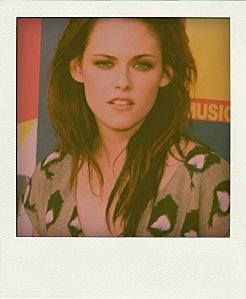 kristen-stewart-pic-pola.jpg