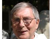 Père Pierre Hugo, Avance large, yeux fixés Jésus