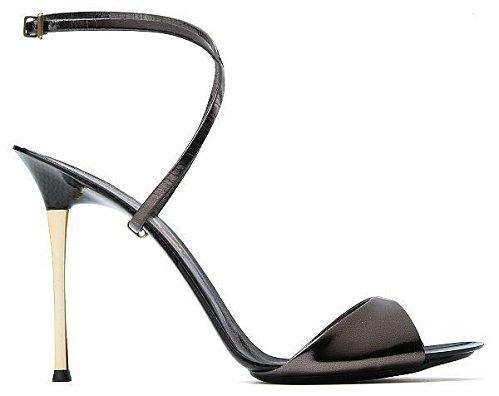 Gianvito Rossi 02