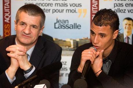 http://cache.20minutes.fr/img/photos/20mn/2010-02/2010-02-10/article_chamakh-lasalle.jpg