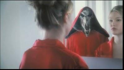 Attention derriere vous, Emile...