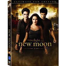 Twilight Saga: New Moon (2-Disc) (The Ultimate Fan Edition w/ Bonus Footage to Twilight Saga: Eclipse) (Wal-Mart Exclusive) (Anamorphic Widescreen)