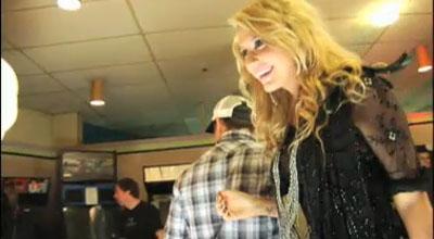 Kesha ... les coulisses de Blah Blah Blah