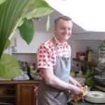 Anniversaire 2007 Pascal - -20 Pascal en cuisine