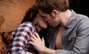 Twilight-3---Kristen-Stewart-et-Robert-Pattinson---2.jpg