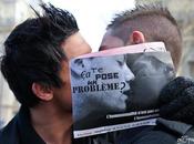 Kiss-in contre l'homophobie, Racisme FlashMob Libertin