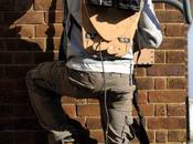 Escalader Murs avec aspirateur.