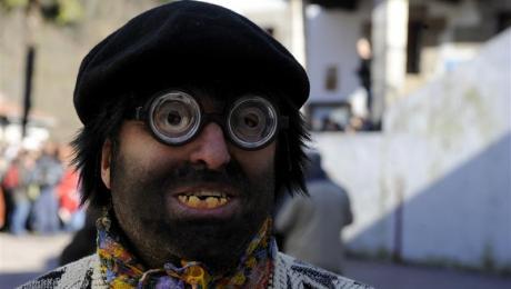 Costume de carnaval, à Zubieta en Espagne, le 2 février.