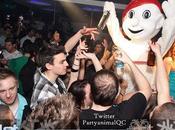 Follow Friday #humour: @PartyAnimalQC, parce beaucoup moments inoubliables oubliables) dans bars