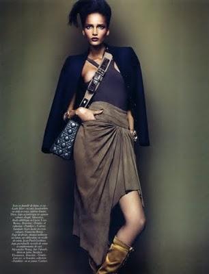 Rose Cordero sublime dans le numéro de mars du Vogue France