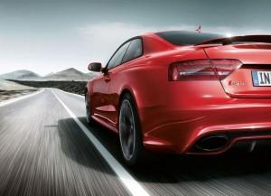 2011-audi-rs5-02