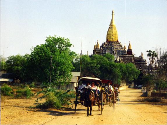 birmanie-bagan-ananda.1265904418.jpg