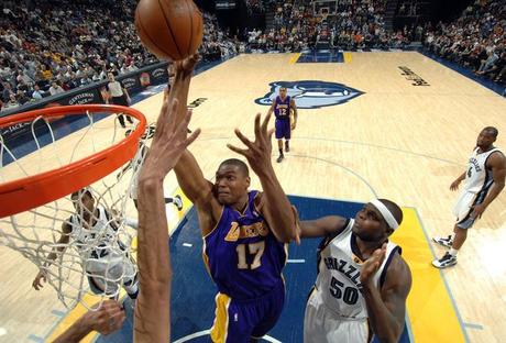 Lakers 99 @ Memphis 98 (23.02.2010)