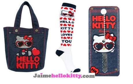 La nouvelle collection Hello kitty by Loungefly http://www.jaimehellokitty.com/images/JAMYGOODIES/loungeflylolita.jpg