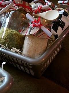 *Gifts in a Jar*  Panure au Romarin