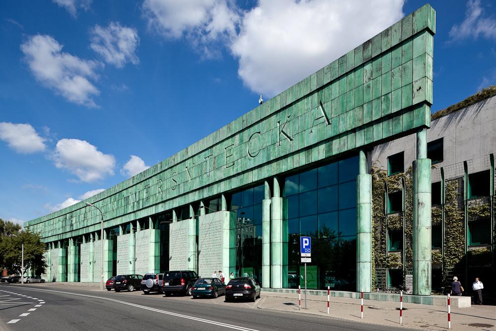 La Bibliothèque Universitaire de Varsovie La Bibliothèque Universitaire de Varsovie