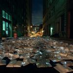 Lumineuse idée pour du street marketing à Brooklyn, à base de livres
