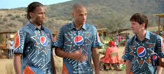 La pub Pepsi pour la Coupe du Monde de foot ... la vidéo avec Henry, Messi et Drogba