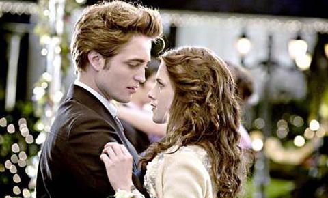 Robert Pattinson et Kristen Stewart ... officiellement ensembles !