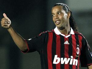 FBL-ITA-SIENA-AC-MILAN La course poursuite continue