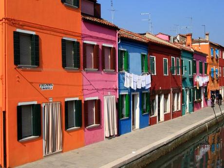 Dans la tradition de Burano, au large de Venise, en Italie