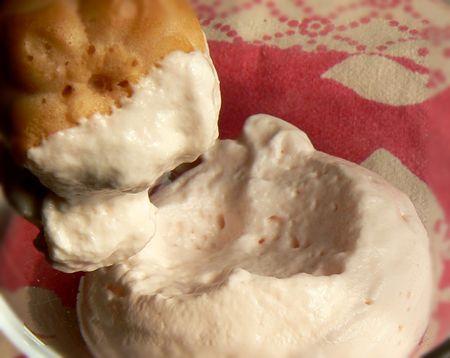 g_teau_bubble_gum_chantilly