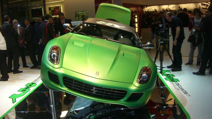 ferrari verte 3 Ferrari passe du rouge au vert, avec la Ferrari 599 hybride ...