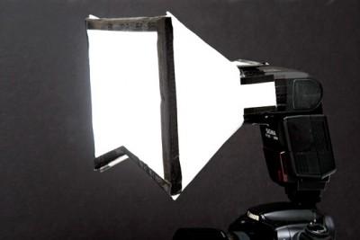 Astuce : une mini boite à lumière pour flash TTL