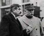 Laval et Pétain.jpg