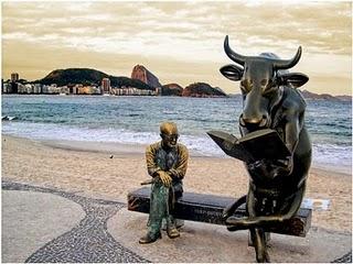 Tout le monde lit (la preuve 06 sur 52)