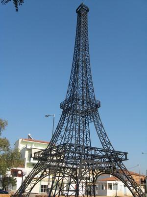 Les Tours Eiffel dans le monde
