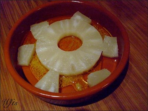 - PETITS PUDDINGS VANILLÉS À L ANANAS -