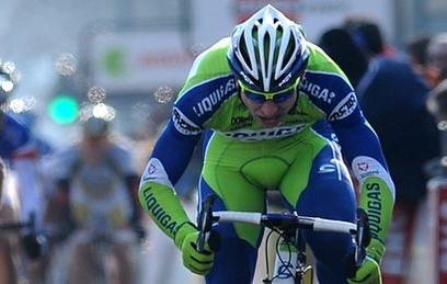 http://www.sport24.com/cyclisme/actualites/sagan-se-fait-connaitre-360493