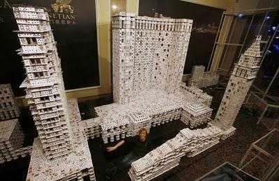 Bryan Berg: a Cardstacker in Macau