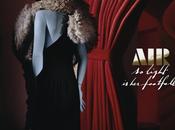 Track light footfall