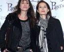 Scoop : Charlotte Gainsbourg et Bambou ensemble à la première d’Alice aux pays des merveilles