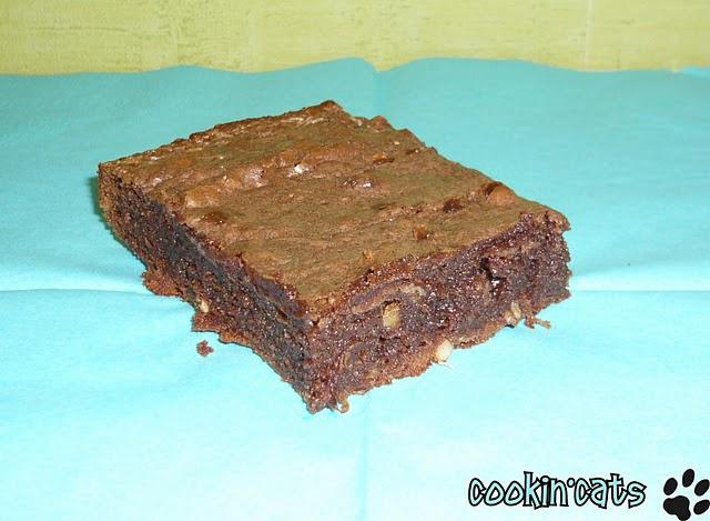BROWNIES CHOCO CARAMEL ET NOISETTES