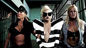 Lady-Gaga-Beyonce-Telephone-Music-Video-lady-gaga-10861172-.jpg