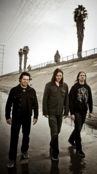 High On Fire Snakes For The Divine