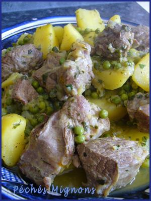 Tajine d'agneau et poulet aux pommes de terre et aux petits pois
