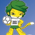 La mascotte de la Coupe du Monde voit sa production suspendue en Chine.