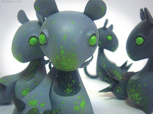 Ugly Paw by Alexandr Bud'kin