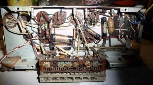 Réparer une TSF (poste radio à lampes) | À Voir