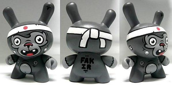 Japanese Dunny by Fakir