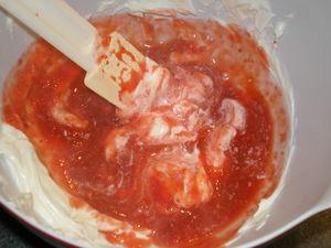 Entremet léger aux fraises et mascarpone P1010137