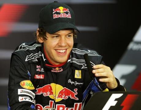 Vettel prend la pole a Bahrein