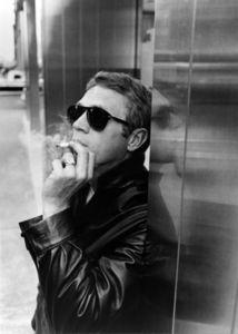 Steve_McQueen_by_William_Claxton_4