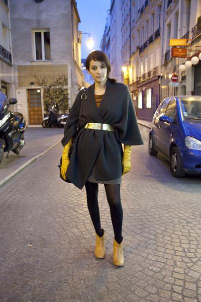 Farah - Attaché de presse Farah - Attaché de presse