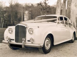 CARTE BLANCHE LIMOUSINE, un Loueur d'exception !