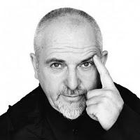 Peter Gabriel veut qu'on lui gratte le dos : avec plaisir !